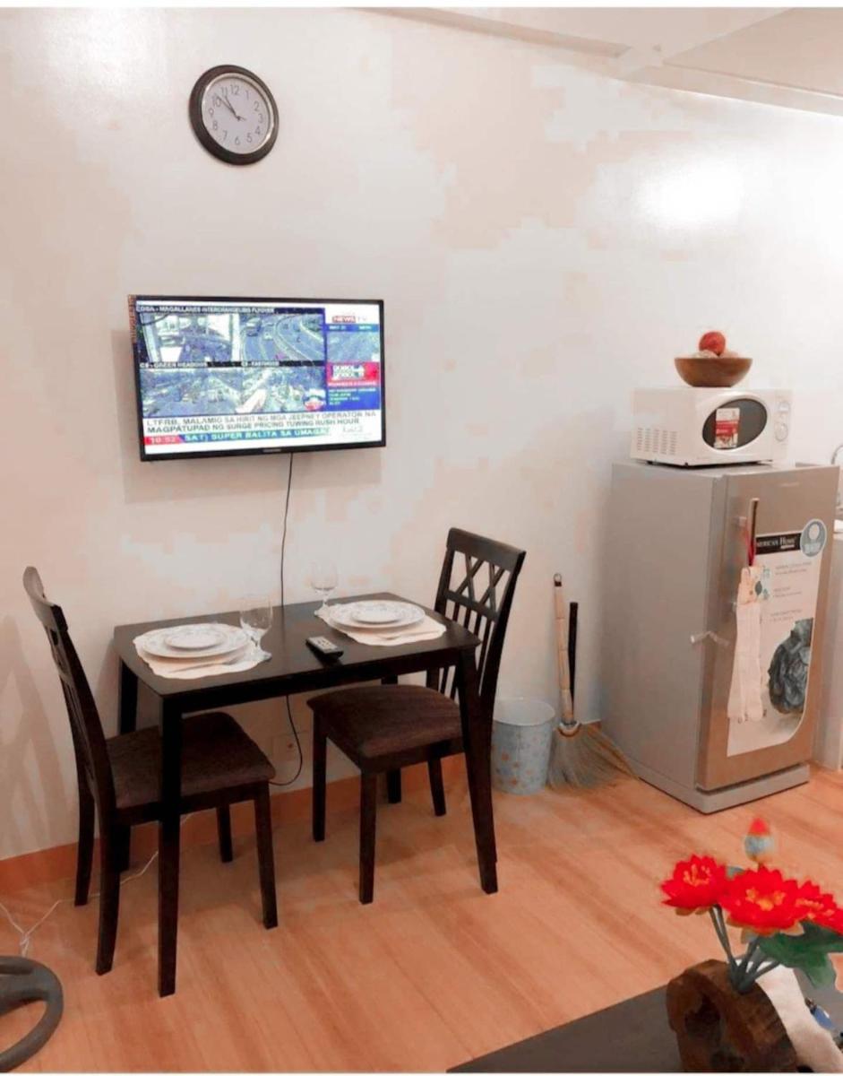 Trees Residences Quezon City P&amp;P Homestay - Housity