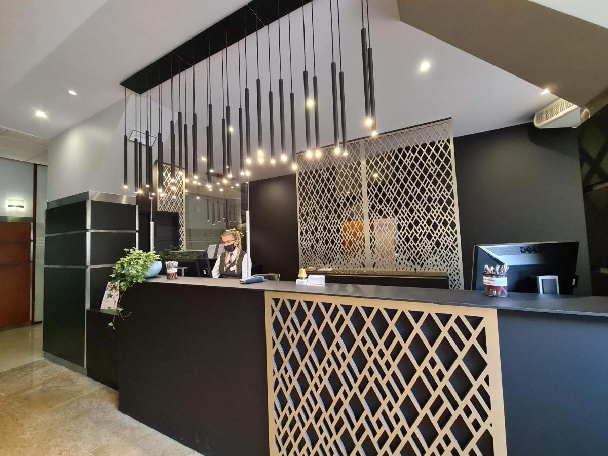Hotel Filmar - Housity