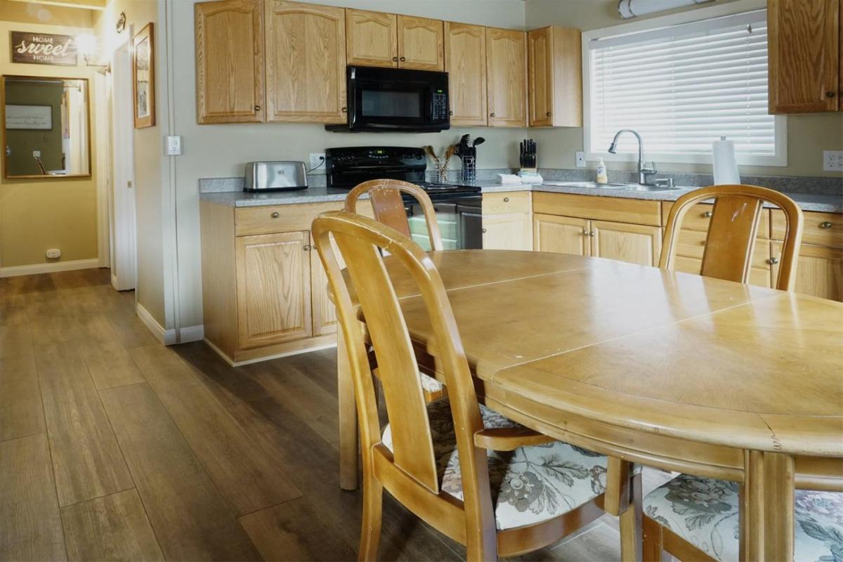 Hidden Meadow Cabin - Housity