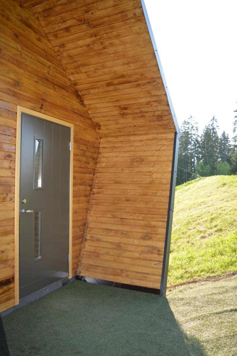 Metsjärve mini puhkemaja - Housity