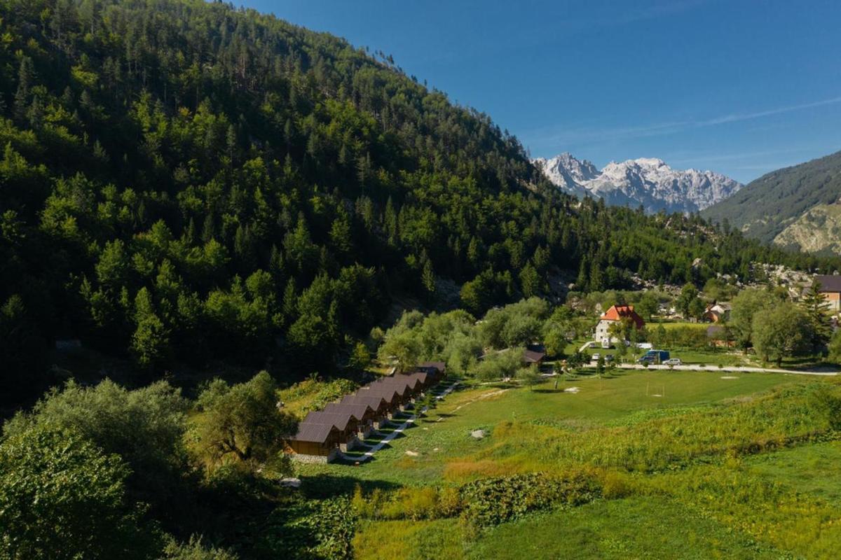 Villas Jezerca - Housity