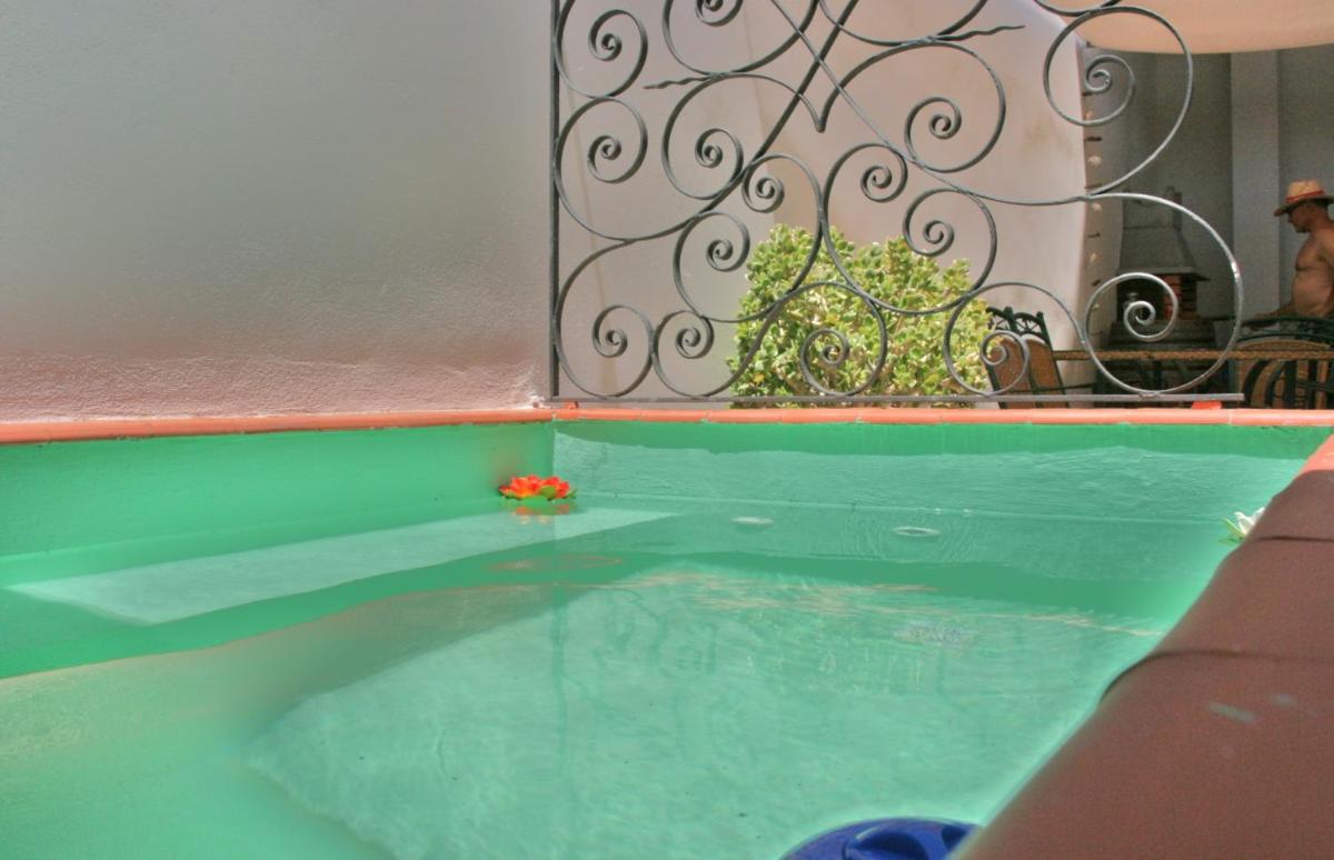 CASA RURAL ENTRE VINYES - Housity