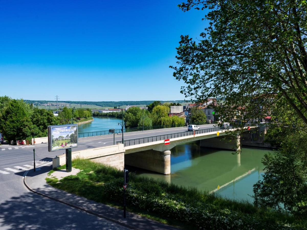 ESCALE À ÉPERNAY BORDS DE MARNE APPT 2/4 PERS - Hizvo