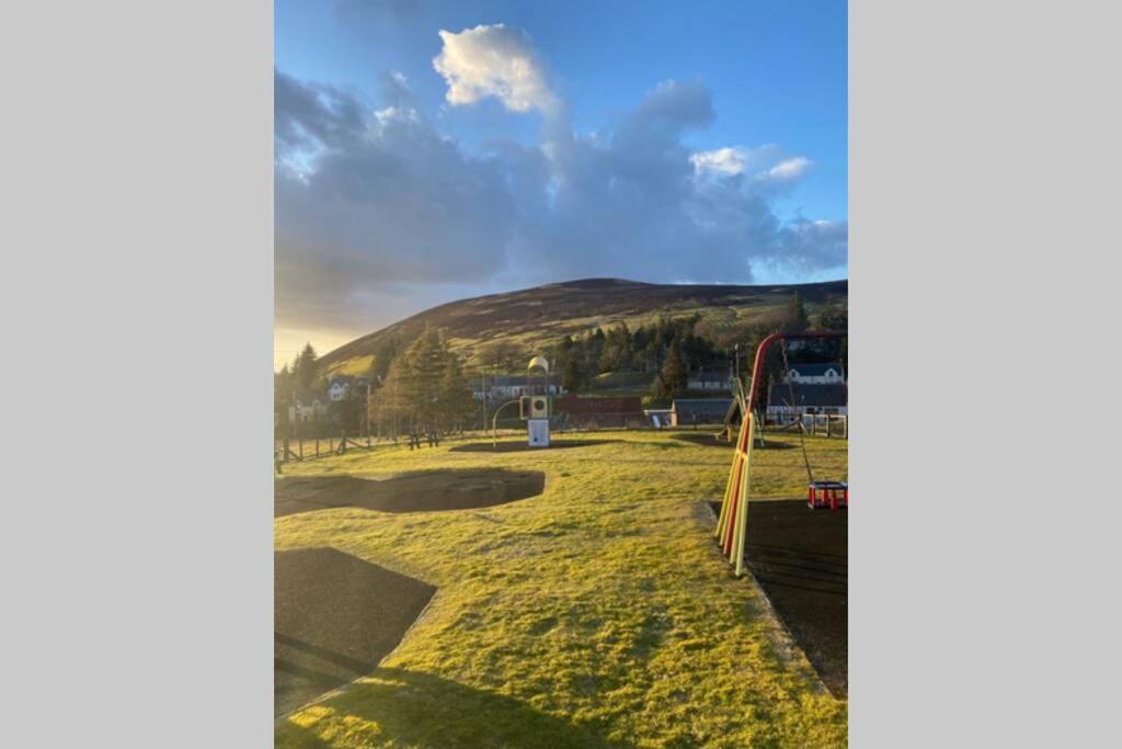 Glendyne Cottages, Highest Village in Scotland - Housity