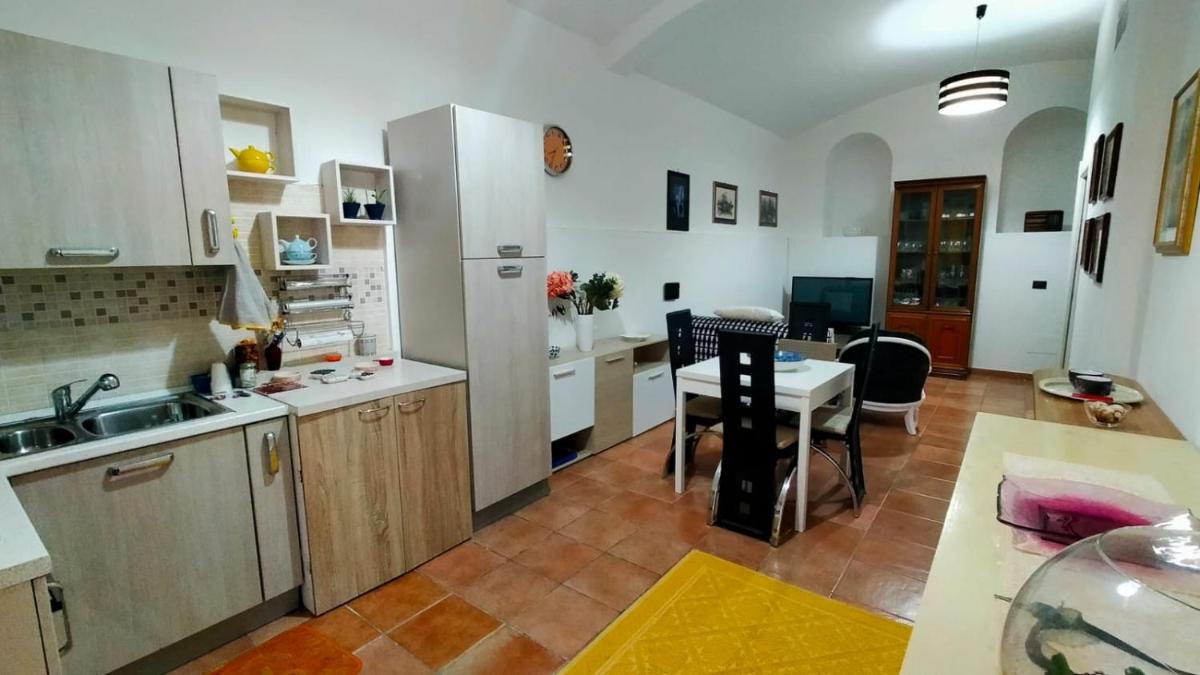 GialLobLu - Housity