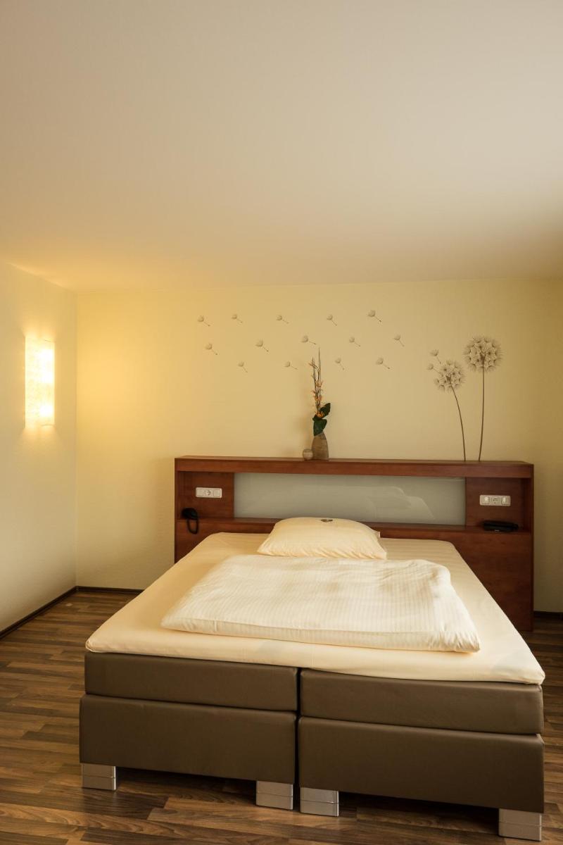 Hotel Viola - Housity