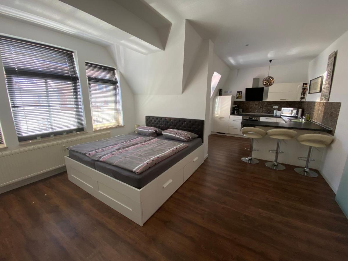 kleines Apartment in Bahnhofsnähe - Housity