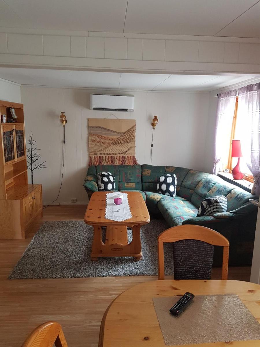 Hus Retro - Housity