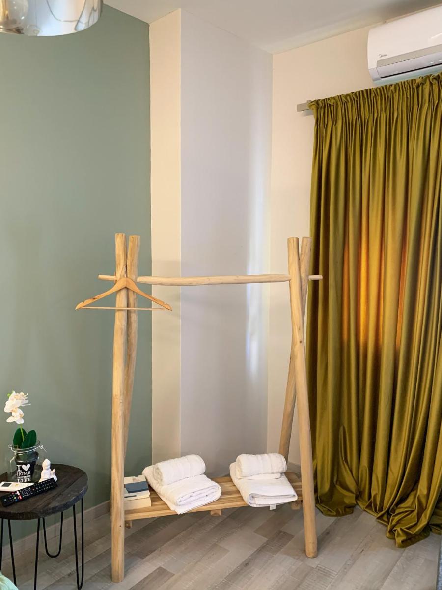 F.T.P Luxury Rooms - Housity