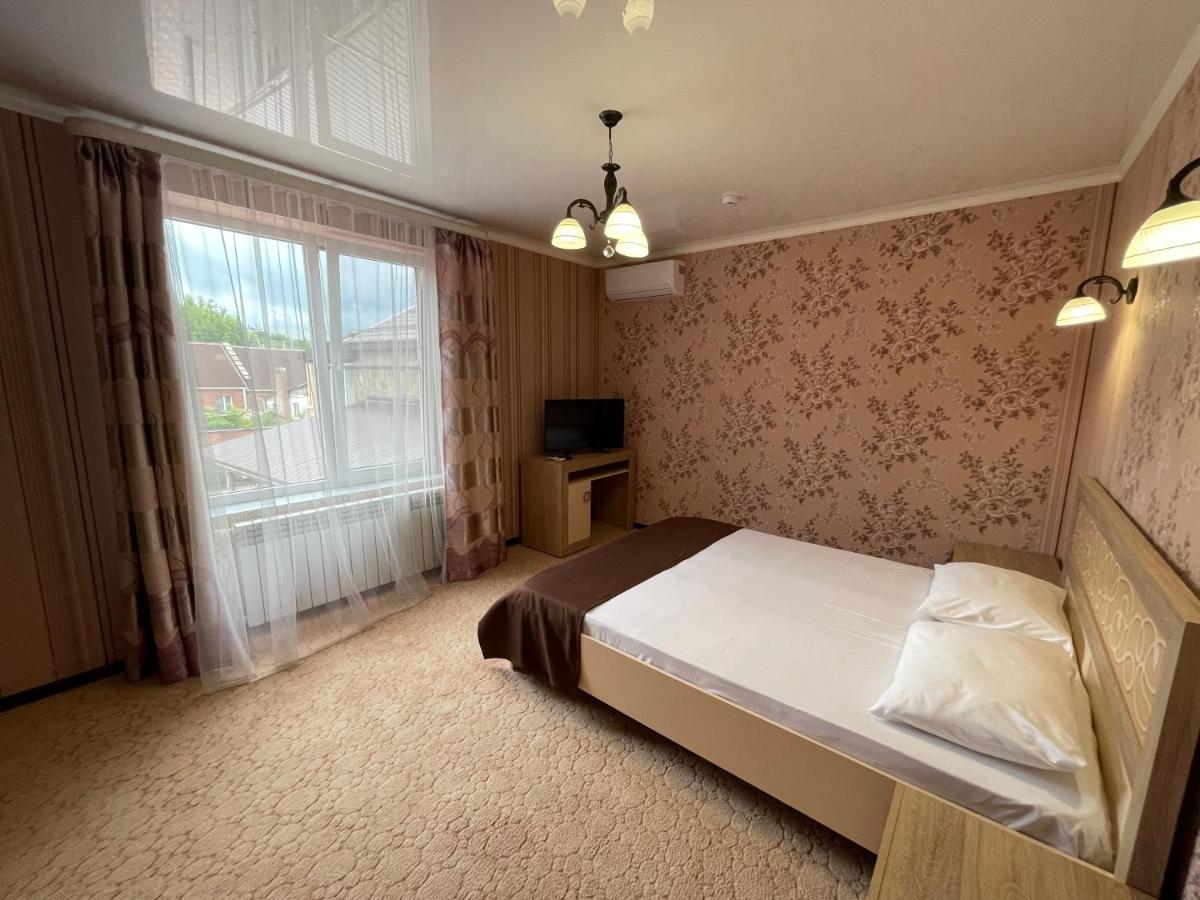 Prestige Hotel - Housity