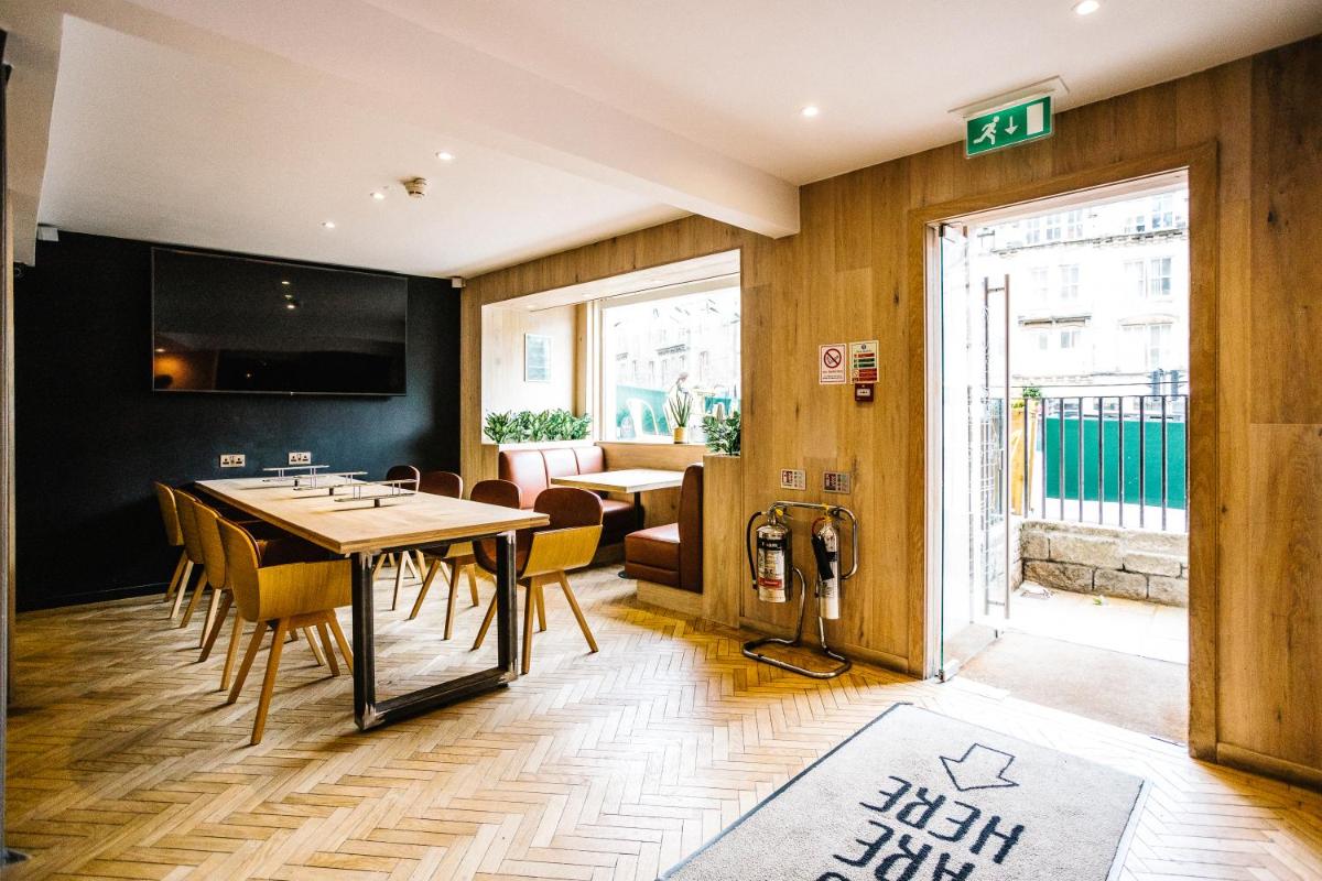 Grassmarket Hotel - Housity