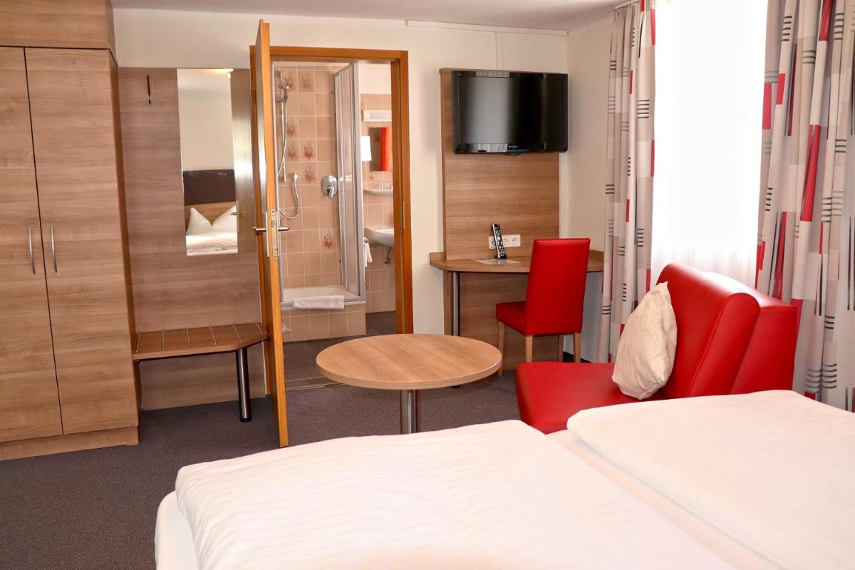 Bayerischer Hof - Housity