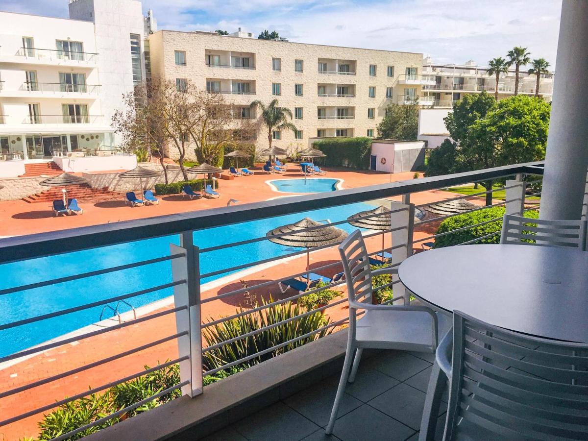 A piscina em ou perto de Marina Club Lagos Resort