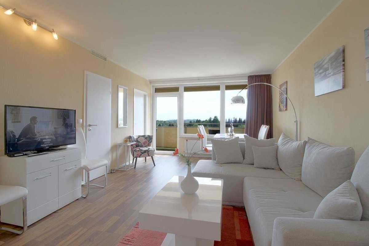 Apartment 444 - Housity