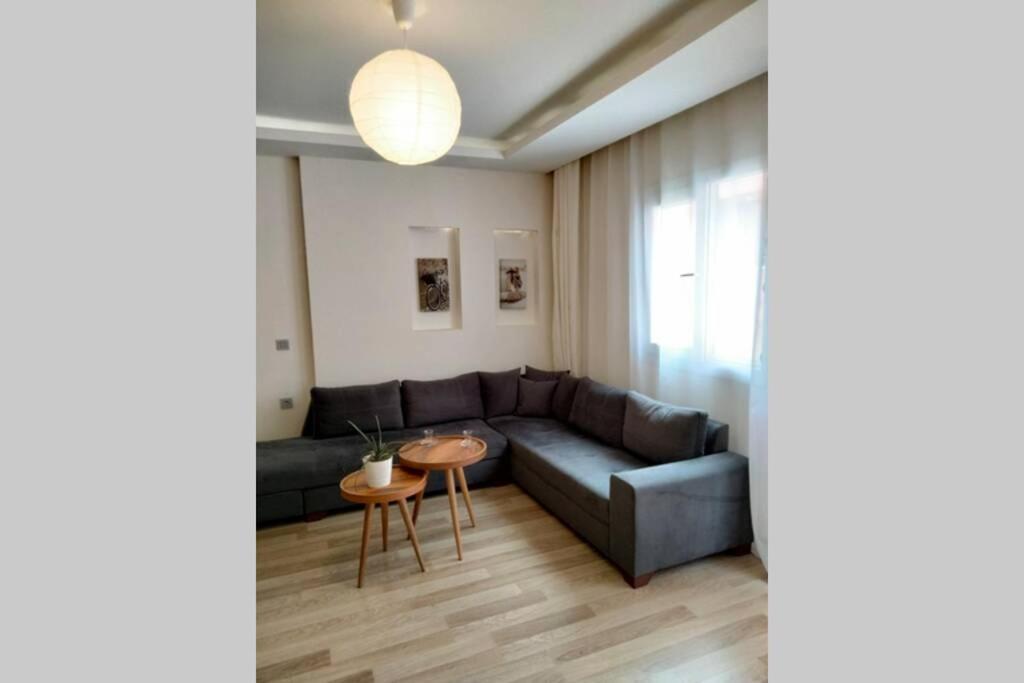 1+1 in the centre of Kusadasi town. - Housity