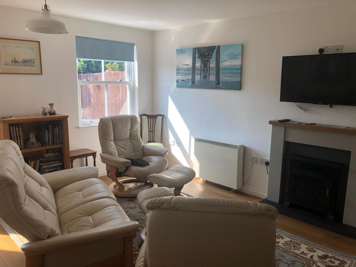 Cox`s Pond View - Housity