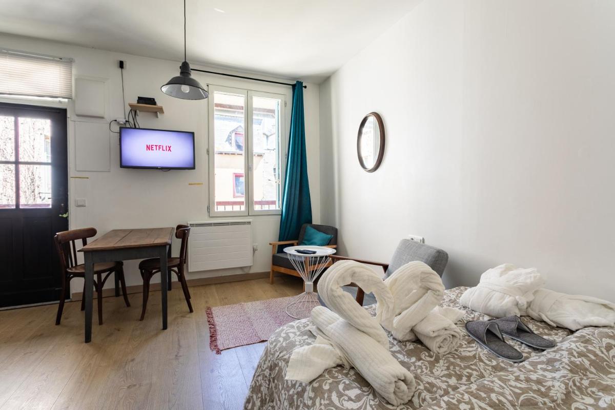 LE JACOBIN 2 - Housity