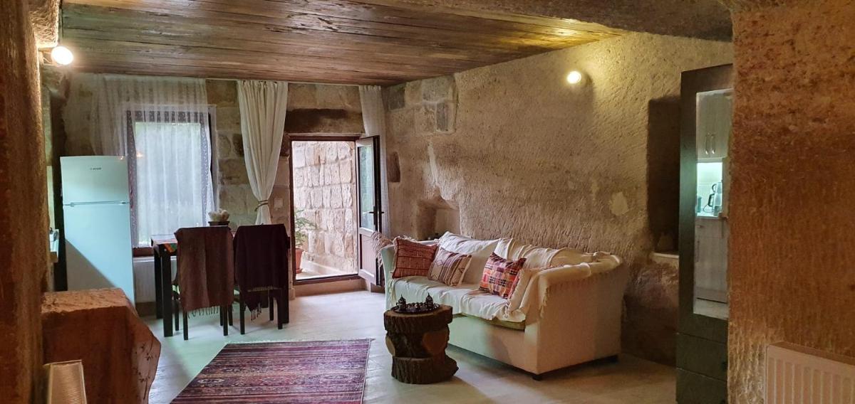 Deep Cave House Cappadocia - Housity
