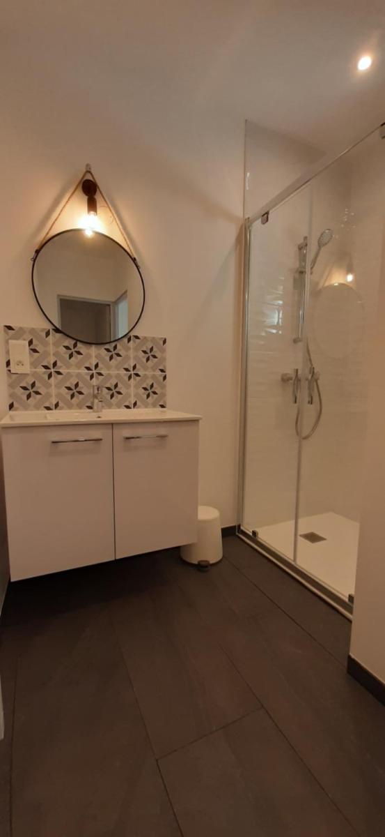 Riva Lodge - Housity