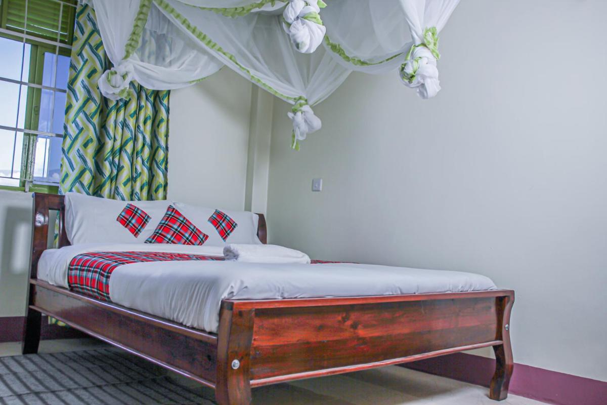 Suitetrails - Kimana Omega Safari Lodge