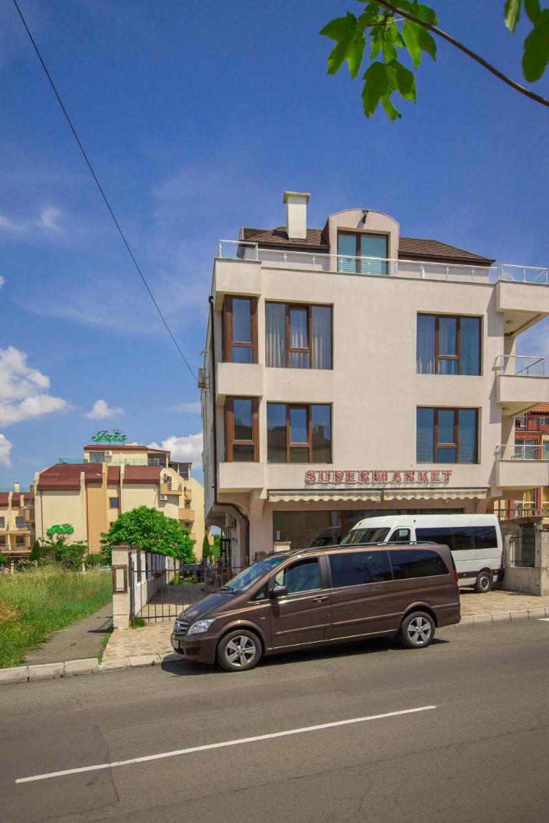 Czech Rhapsody - Housity