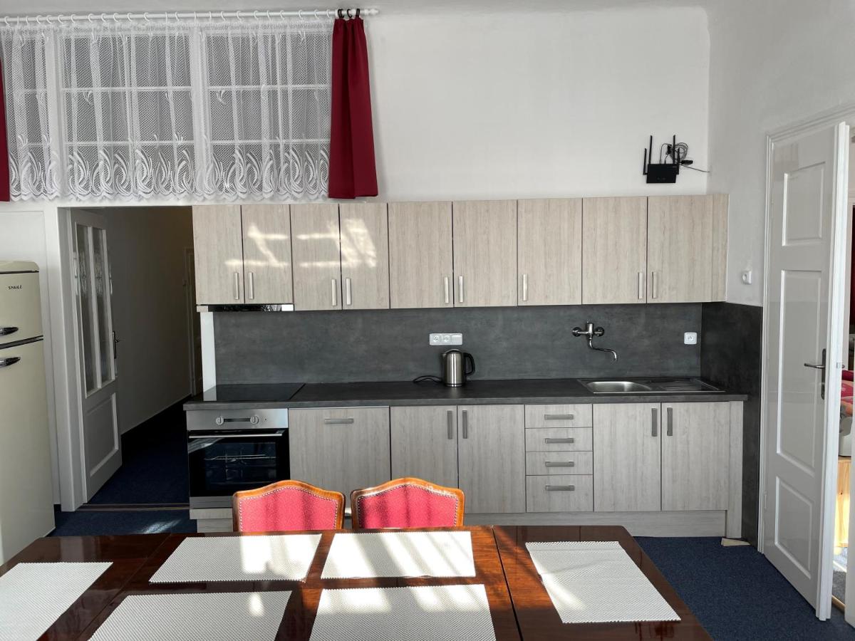 Suitetrails - Apartmán Netolice 207 Deluxe