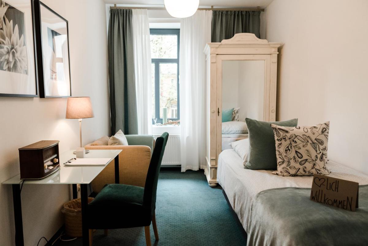 Sommers Hotel Altes Posteck - Housity