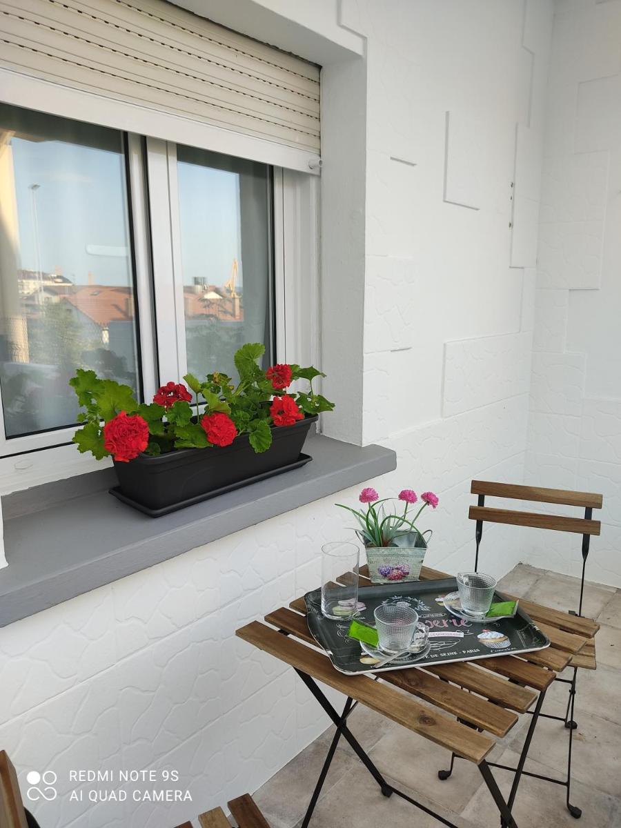 La Casita Blanca - Housity