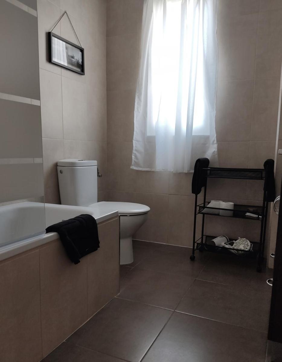 La Casita Blanca - Housity