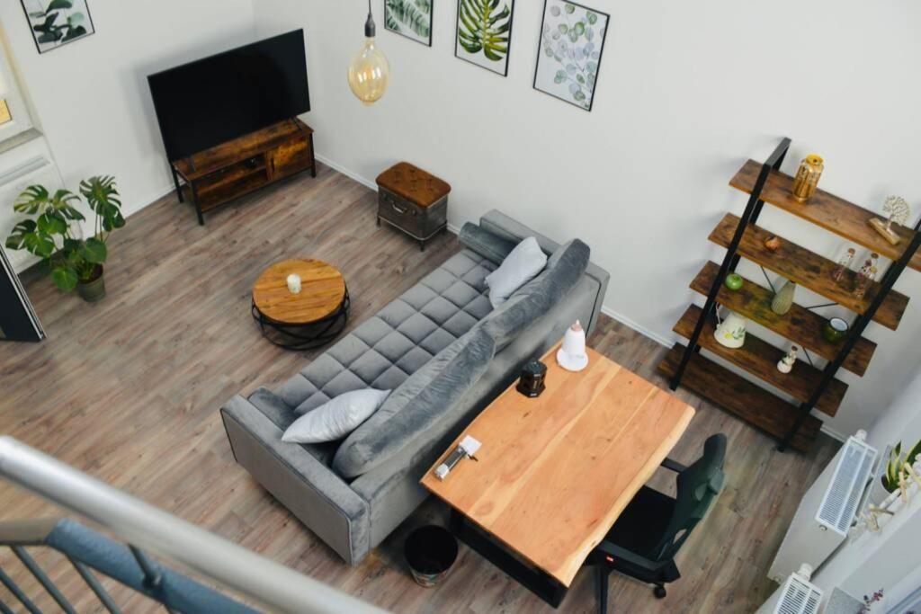 Ganze Wohnung - schönes und helles Loft in Kreuzau - Housity