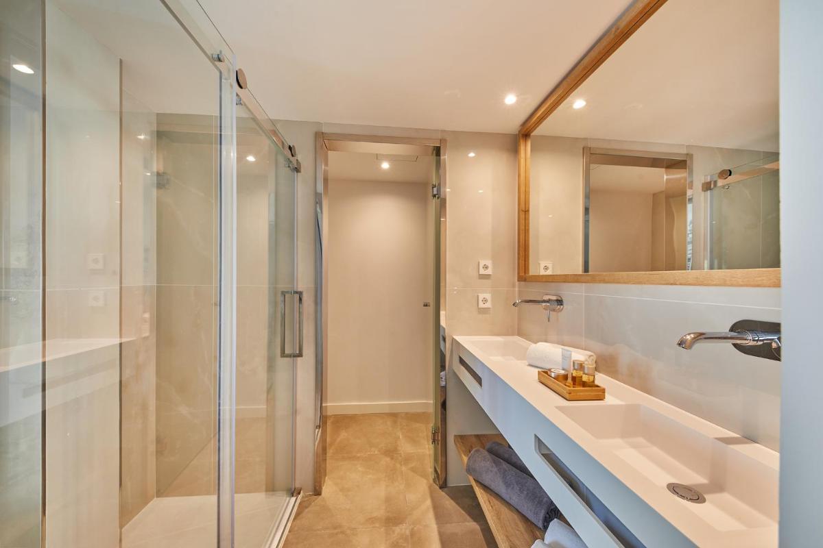 Un baño de Sofia Alcudia Beach