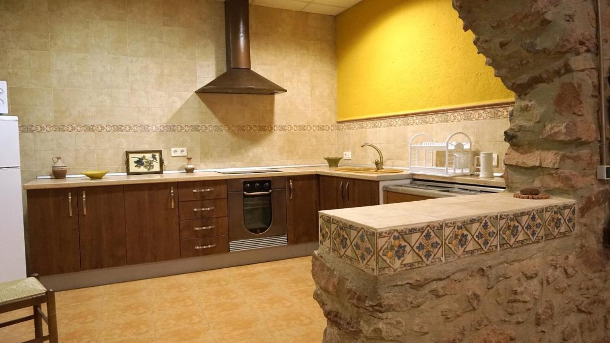 Casa Rural La Almazara - Housity