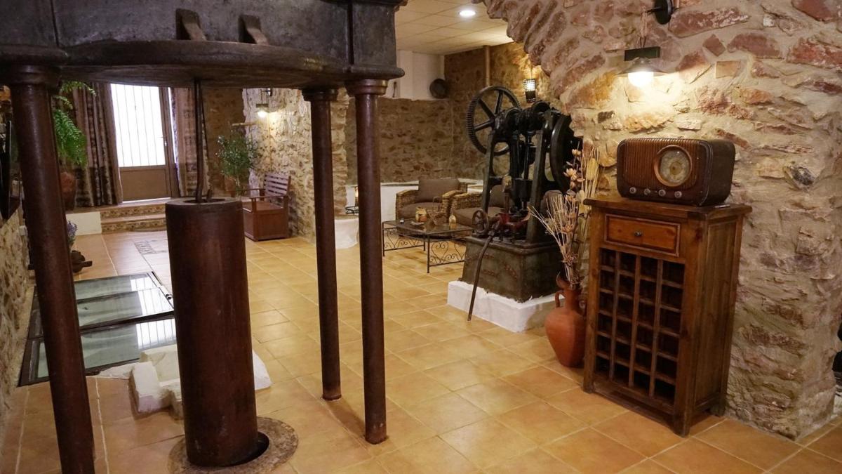 Casa Rural La Almazara - Housity