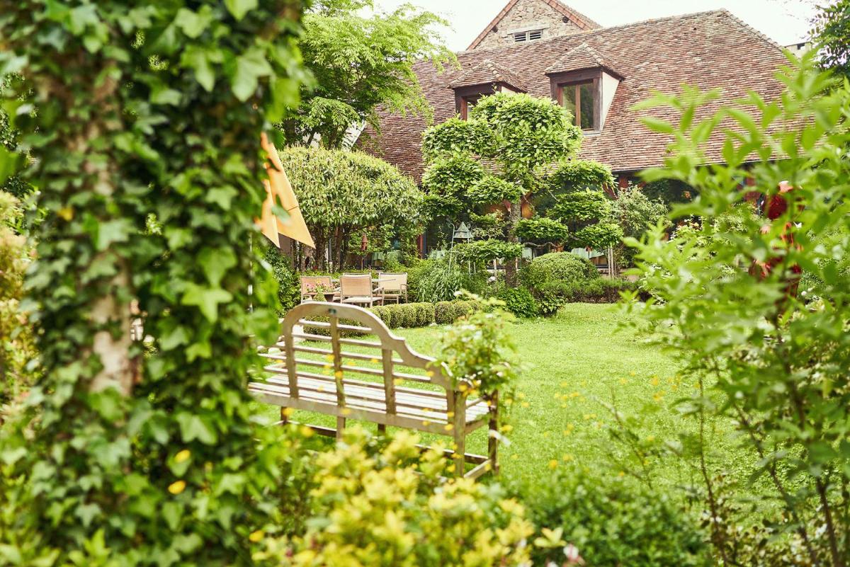 Jardin de l'établissement Relais Bernard Loiseau
