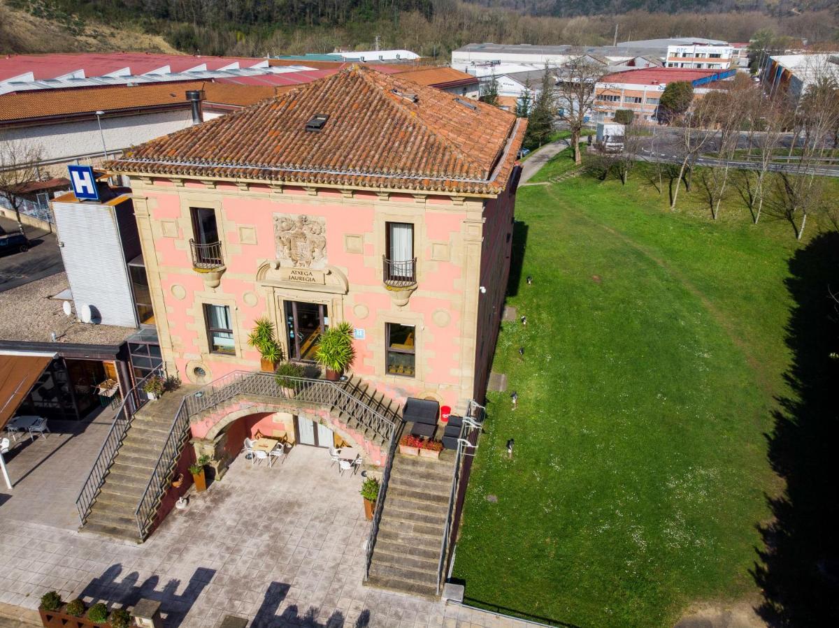 Hotel Palacio Atxega - Housity