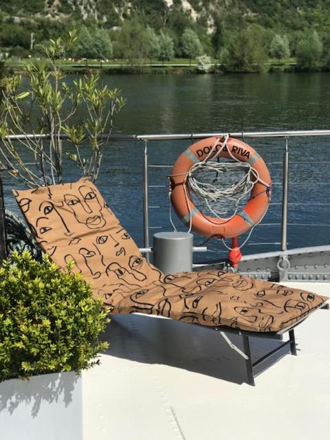 Dolce Riva Giverny - Paris Luxury Boat - Housity