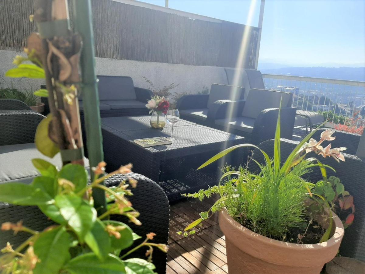 Casa en Rías baixas, vistas espectaculares, privado, cerca del mar - Housity