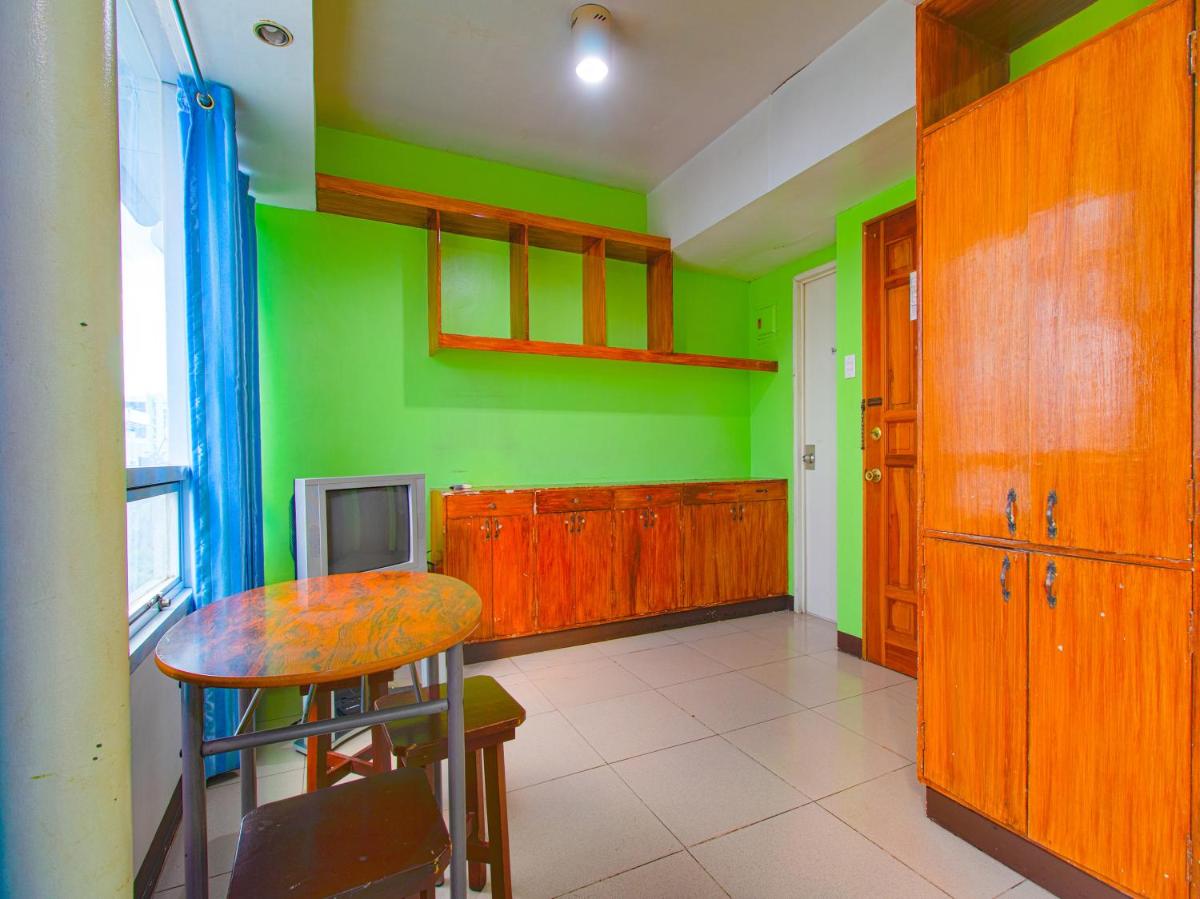 OYO 677 Roseate Pensione - Housity