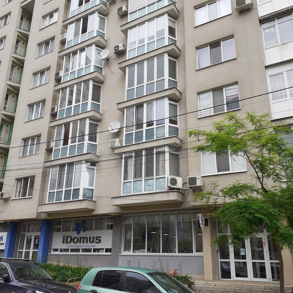 Krasivo uiutno udobno tsentr goroda - Housity