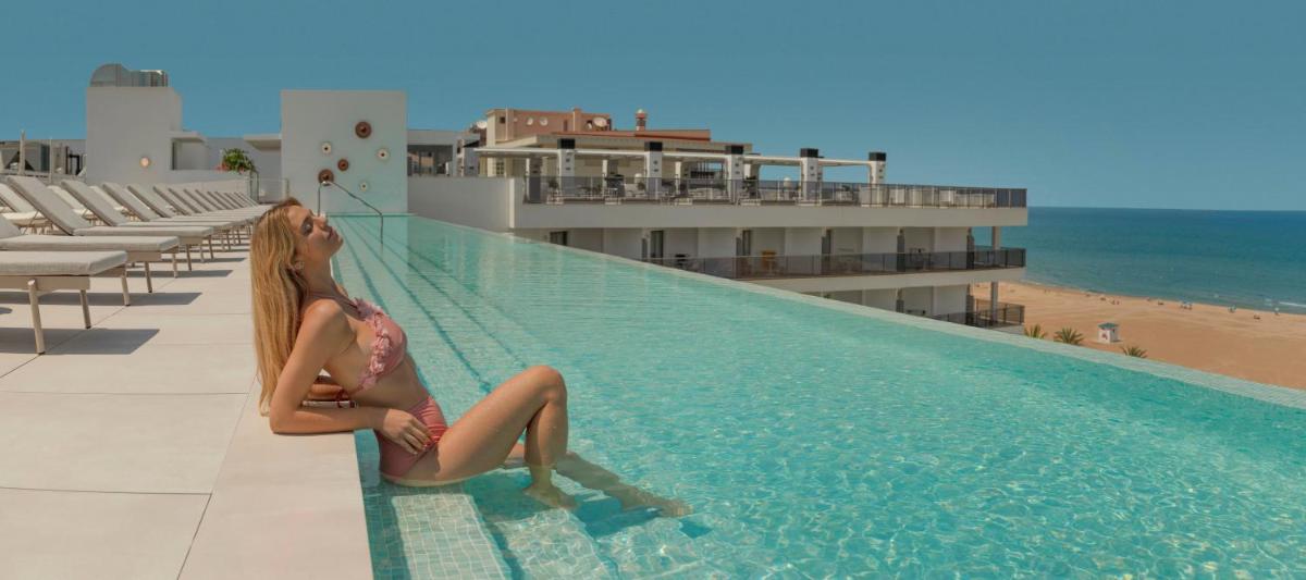 Piscina en o cerca de RH Bayren Hotel & Spa 4* Sup