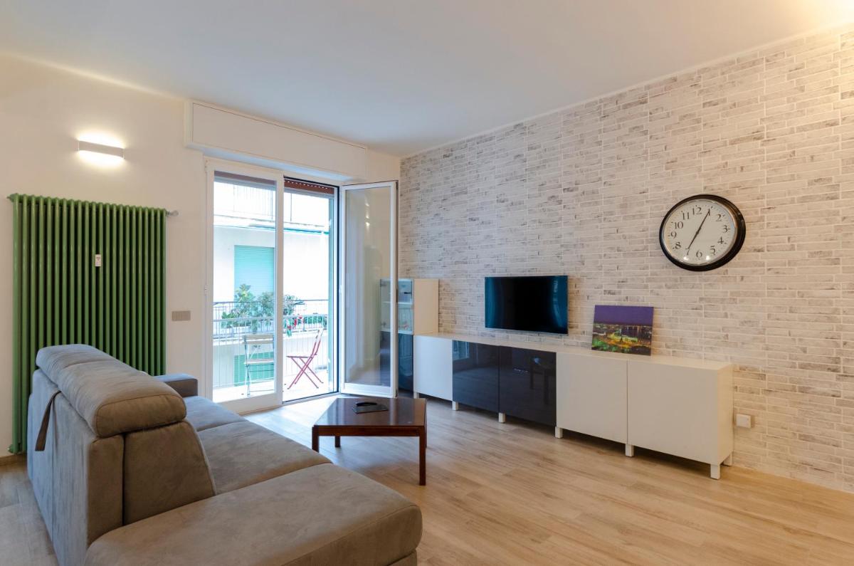 JOIVY Spacious 2-bedroom flat with Balcony near Beach in Sestri Levante - Housity