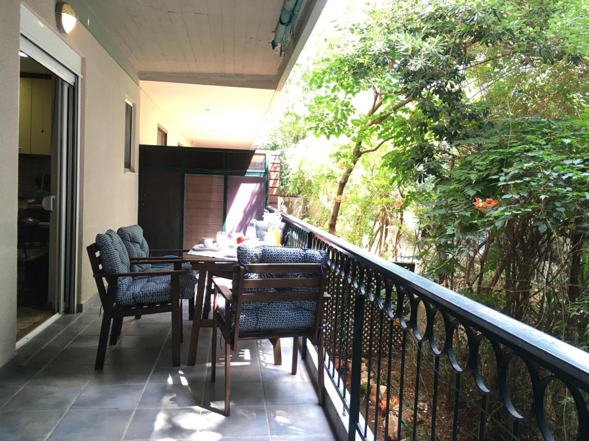 A2 Cute Vouliagmeni Apt in a Unique Spot - Housity