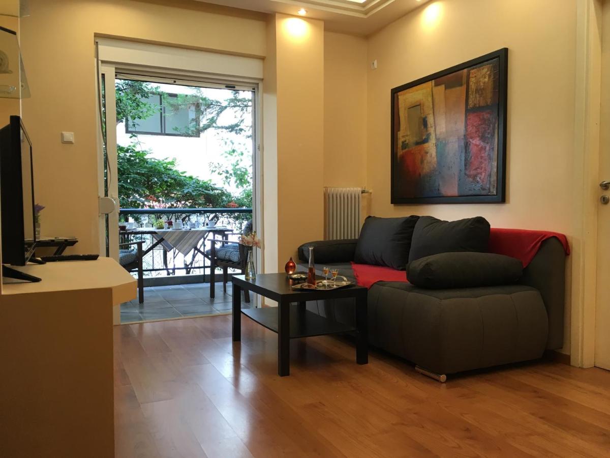 A2 Cute Vouliagmeni Apt in a Unique Spot - Housity