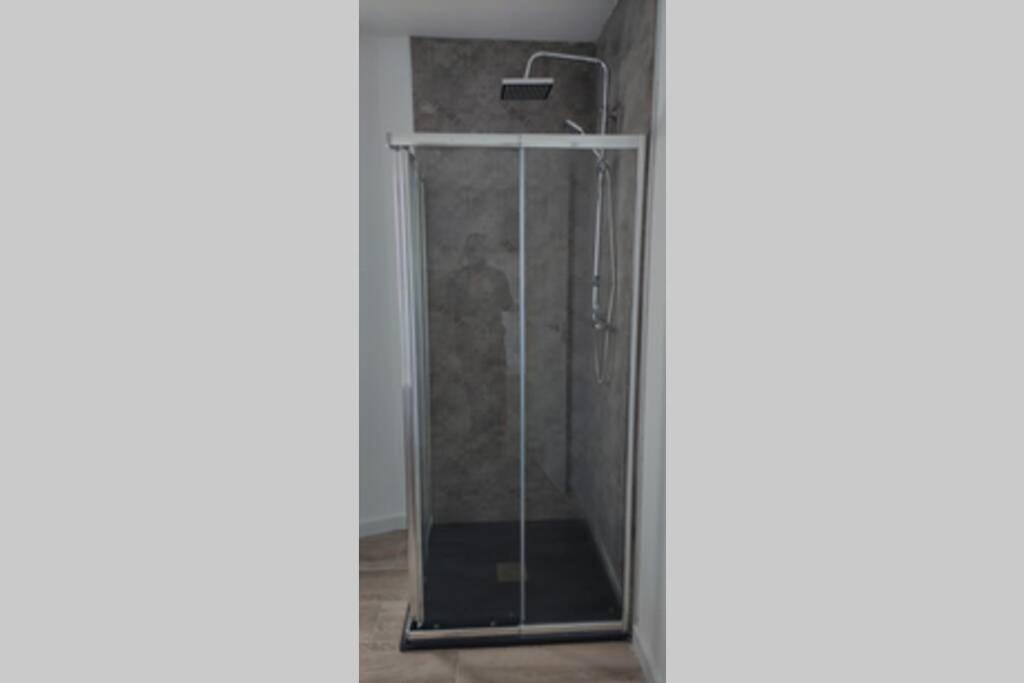 Apartamentos NayDa 2 habitaciones - Housity