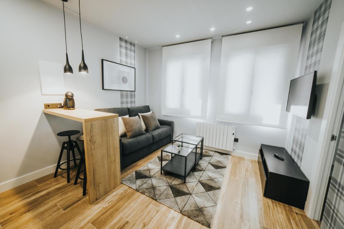Apartamentos MK77 León - Palomera - Housity