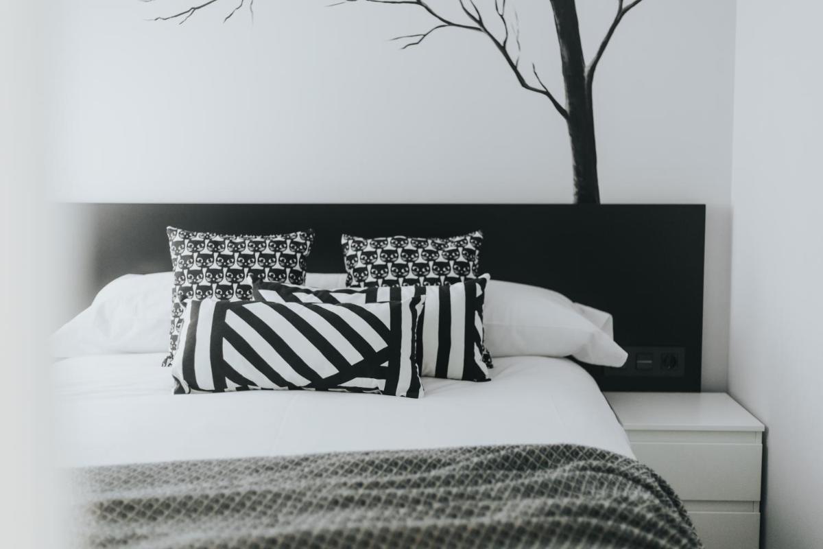 Apartamentos MK77 León - Palomera - Housity