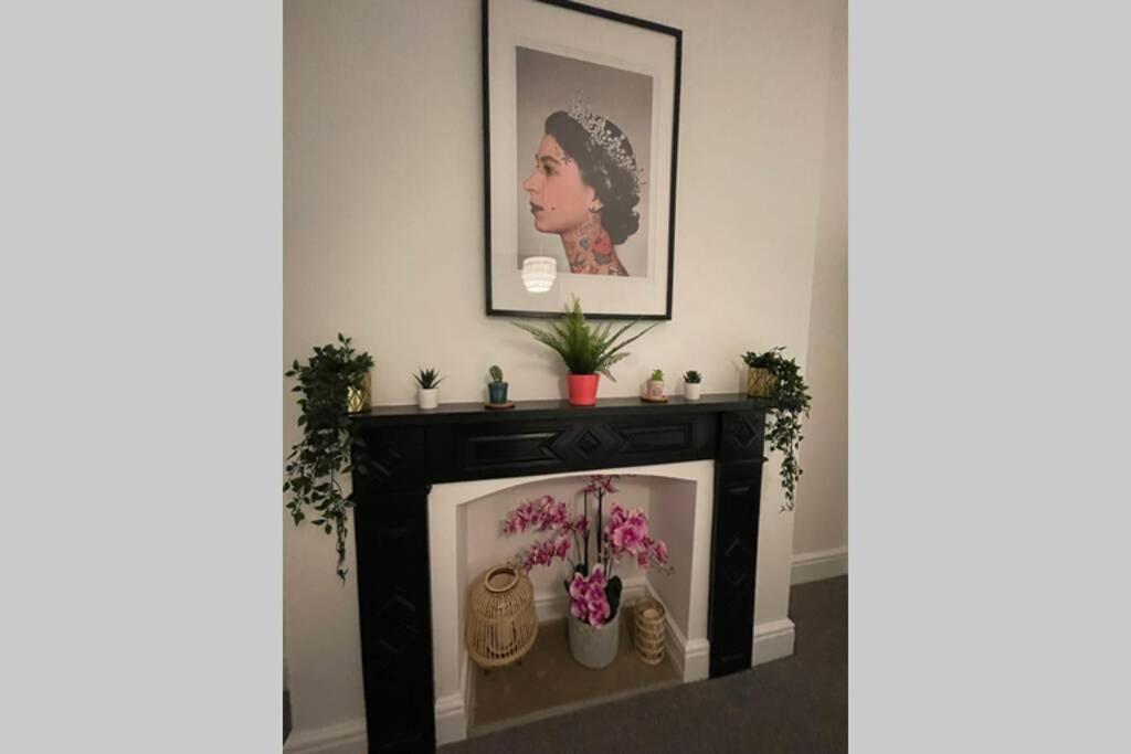 BOUTIQUE CITY CENTRE APARTMENT WITH PARKING - Housity