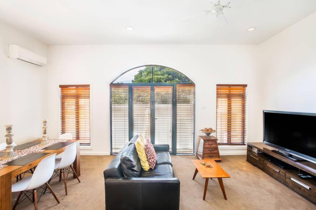 Suitetrails - Stunning City Townhouse