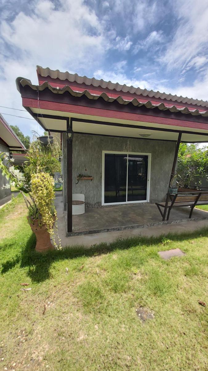 บ้านสมบูรณ์รีสอร์ท - Housity