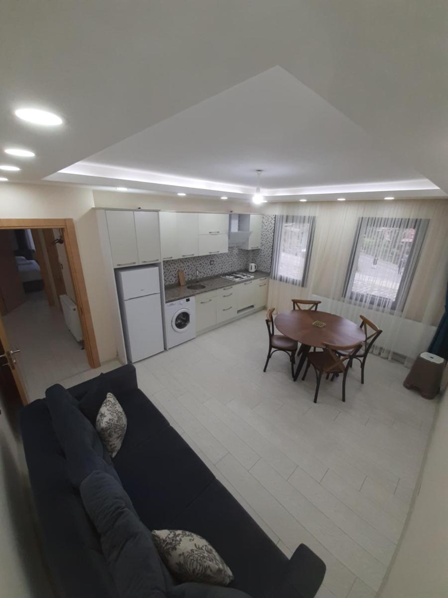 Liva Teras uzungöl - Housity